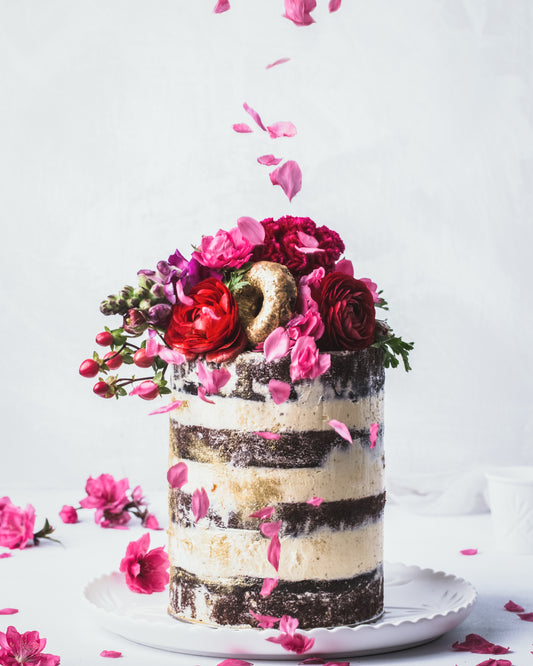 WEDDING AND ENGAGEMENT CAKE - BRISBANE FOOD PHOTOGRAPHER